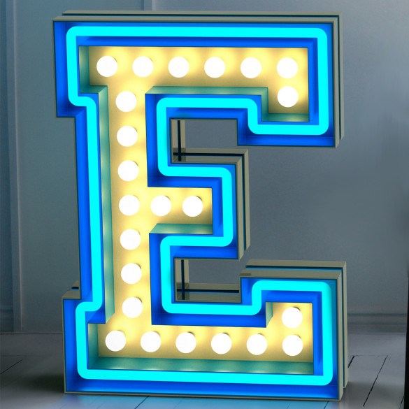 Delightfull GRAPHIC LAMP Leuchtbuchstaben | E