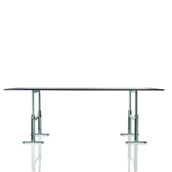 MAGIS Brut Tisch 290 cm, höhenverstellbar