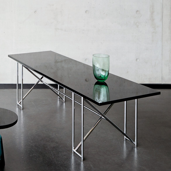 ClassiCon DOUBLE X TABLE Esstisch, schwarze Esche