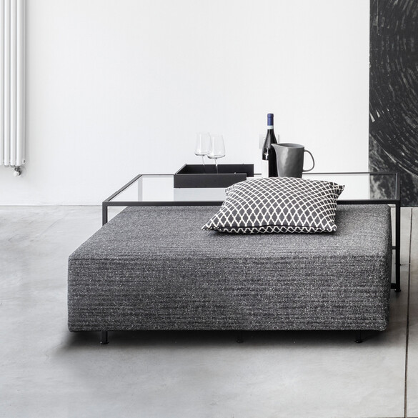 Mogg ZOOM SQUARE Pouf mit Couchtisch