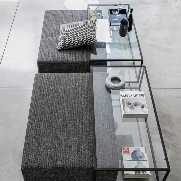 Mogg ZOOM SQUARE Pouf mit Couchtisch